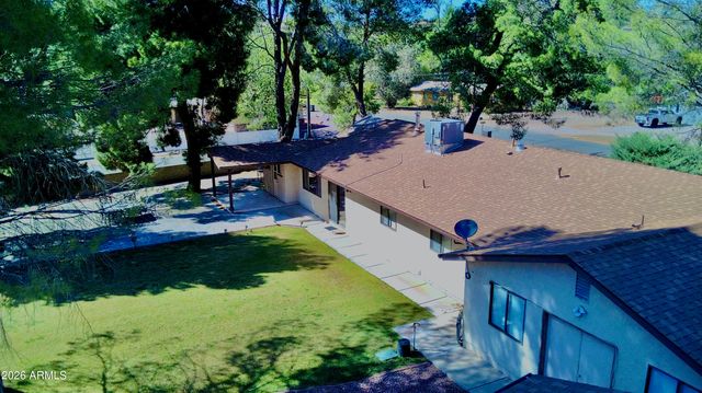 4310 N Lake View Drive, Rimrock, AZ 86335