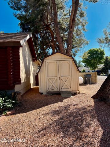4310 N Lake View Drive, Rimrock, AZ 86335