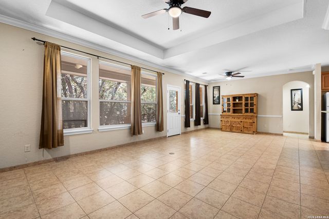 489 Lakeside Dr, Lakehills, TX 78063