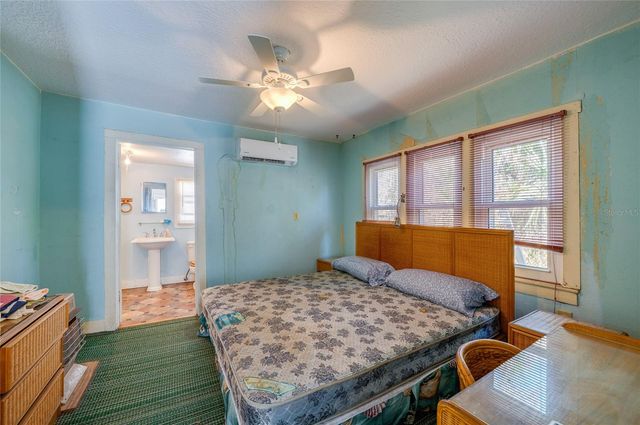 715 NEAL STREET, New Smyrna Beach, FL 32168