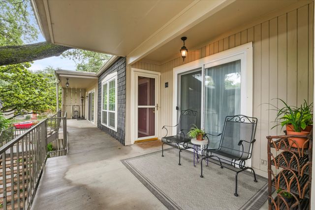 5305 Fleetwood Oaks Drive 274, Dallas, TX 75235