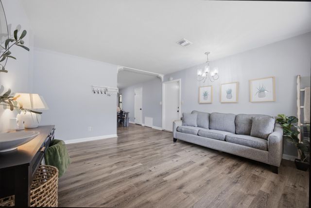 134 Virginia Drive, Fort Walton Beach, FL 32548