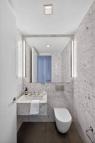 57 Irving Pl Fl 5, New York City, NY 10003