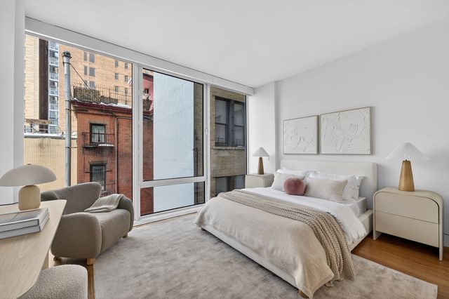 57 Irving Pl Fl 5, New York City, NY 10003