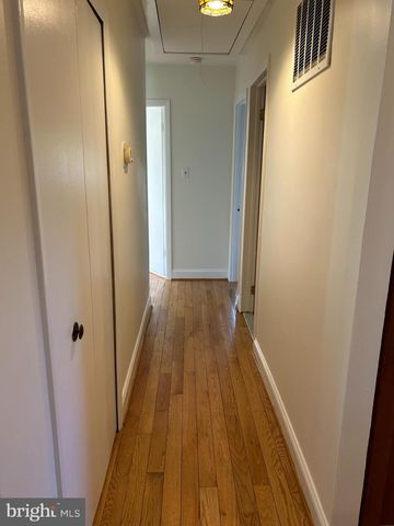 2284 FOUR SEASONS DR, Gambrills, MD 21054