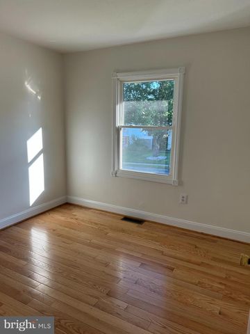 2284 FOUR SEASONS DR, Gambrills, MD 21054
