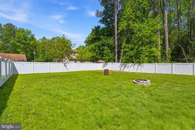 283 SHOREWOOD DR, Colonial Beach, VA 22443