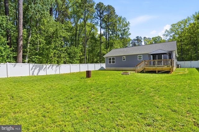 283 SHOREWOOD DR, Colonial Beach, VA 22443