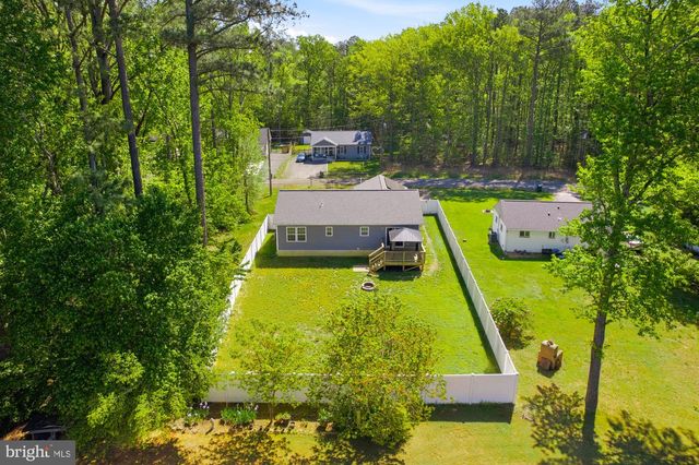 283 SHOREWOOD DR, Colonial Beach, VA 22443