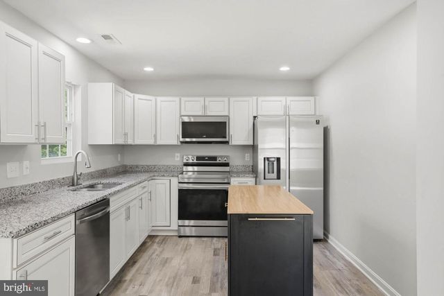 283 SHOREWOOD DR, Colonial Beach, VA 22443