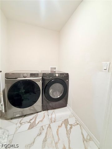 1010 NE 1st AVE, Cape Coral, FL 33909