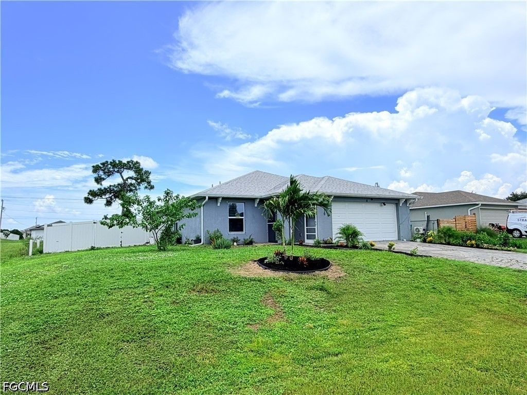1010 NE 1st AVE, Cape Coral, FL 33909