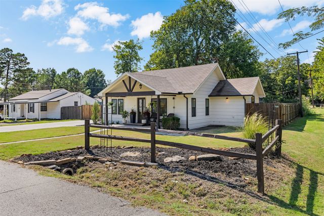 912 S Ash Avenue, Broken Arrow, OK 74012