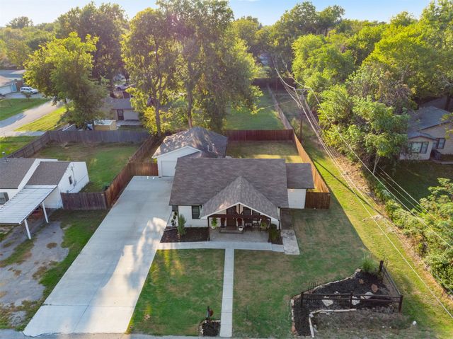 912 S Ash Avenue, Broken Arrow, OK 74012