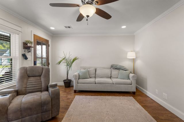 912 S Ash Avenue, Broken Arrow, OK 74012