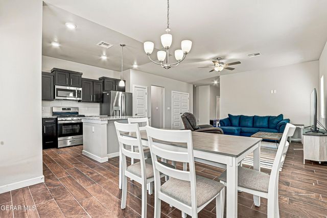 13689 FLORA VISTA Avenue, Horizon City, TX 79928