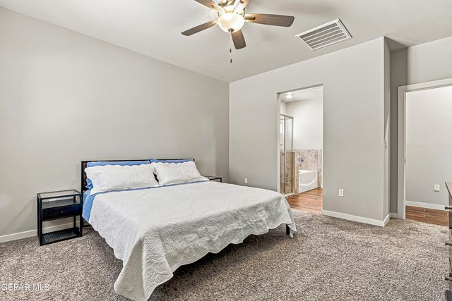 13689 FLORA VISTA Avenue, Horizon City, TX 79928