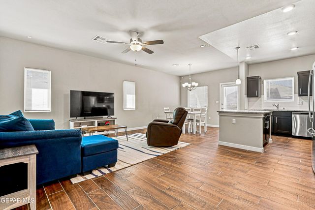 13689 FLORA VISTA Avenue, Horizon City, TX 79928