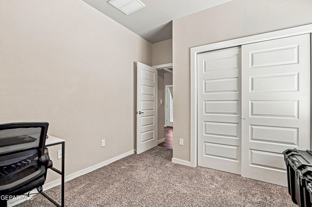 13689 FLORA VISTA Avenue, Horizon City, TX 79928