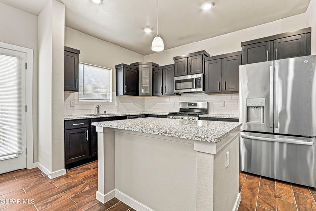 13689 FLORA VISTA Avenue, Horizon City, TX 79928