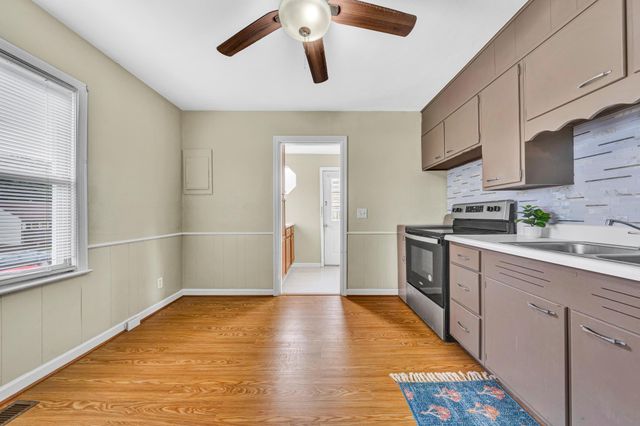 2518 Denniston AVE, Roanoke, VA 24015