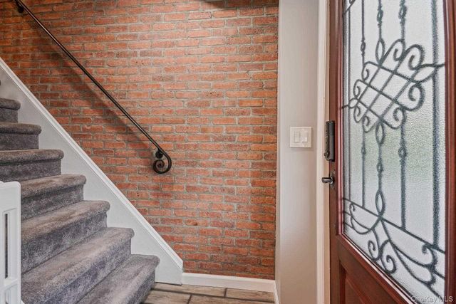 95 Washington Avenue, Beacon, NY 12508