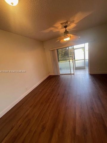 4938 Palmbrooke Cir 0, West Palm Beach, FL 33417