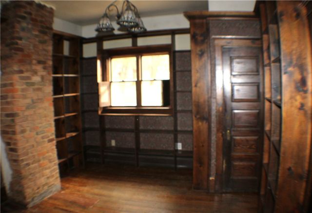 221 Ferguson Lane, Perry Twp, PA 15473