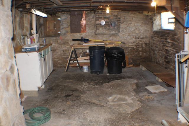 221 Ferguson Lane, Perry Twp, PA 15473