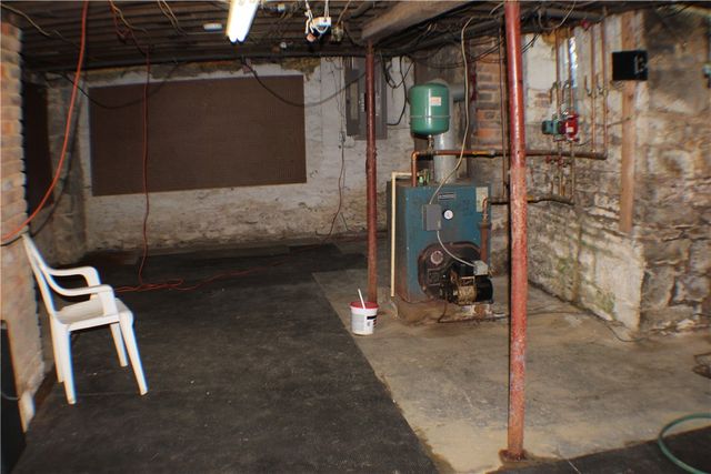 221 Ferguson Lane, Perry Twp, PA 15473