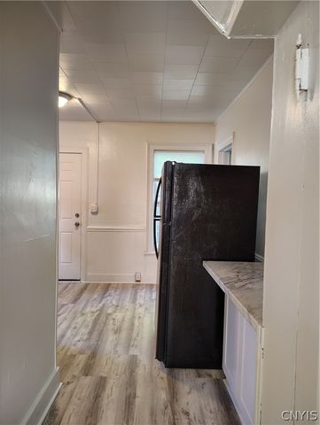 142 Warrington Road West, Syracuse, NY 13205