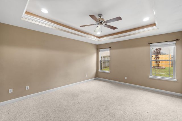 5501 Aviator Drive, Jacksonville, AR 72076