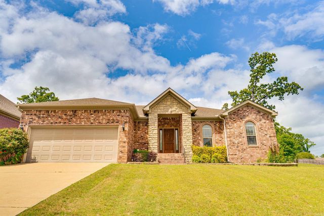 5501 Aviator Drive, Jacksonville, AR 72076