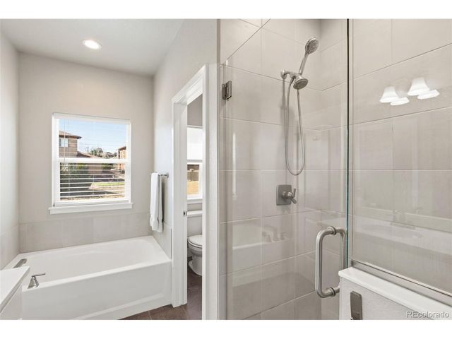 5324 Sky Top Ln, Colorado Springs, CO 80918