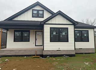 1613 Elizabeth Rd, Nashville, TN 37218