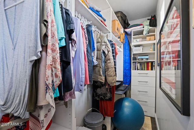 20660 N 40TH Street 2155, Phoenix, AZ 85050