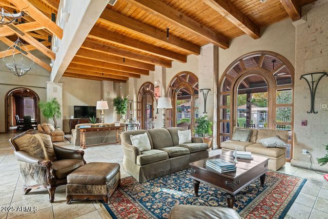 20660 N 40TH Street 2155, Phoenix, AZ 85050