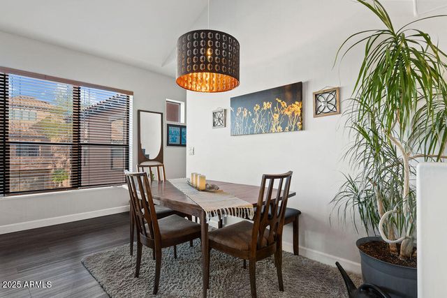 20660 N 40TH Street 2155, Phoenix, AZ 85050