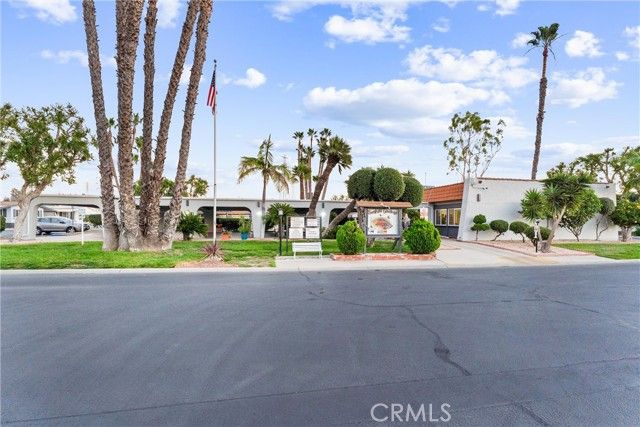 1400 S Sunkist 80, Anaheim, CA 92806