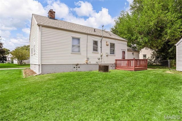 3661 Saint Marguerite Lane, St Ann, MO 63074