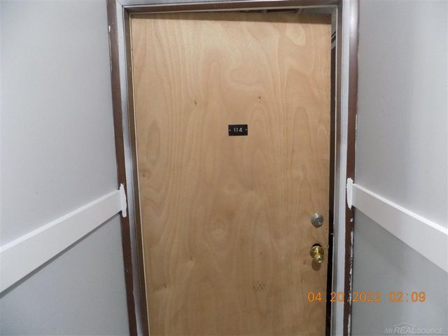 22100 Dante Street Bldg F Unit # 114, Oak Park, MI 48237
