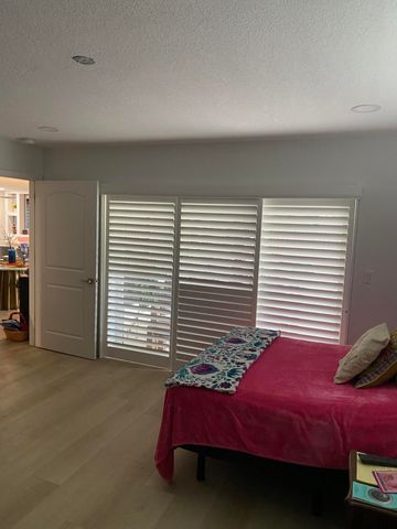 1050 NW 6th Terrace, Boca Raton, FL 33486