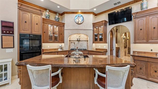 5119 LAKE IN THE WOODS BOULEVARD, Lakeland, FL 33813