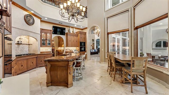 5119 LAKE IN THE WOODS BOULEVARD, Lakeland, FL 33813
