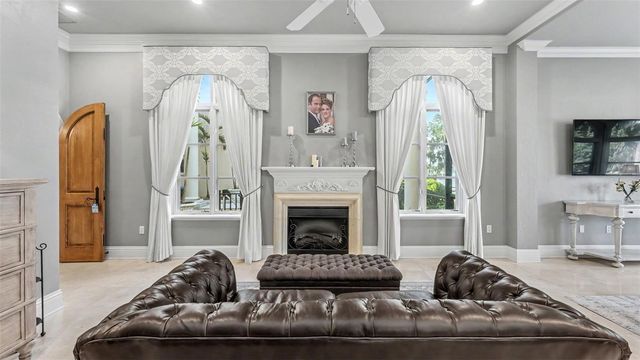 5119 LAKE IN THE WOODS BOULEVARD, Lakeland, FL 33813