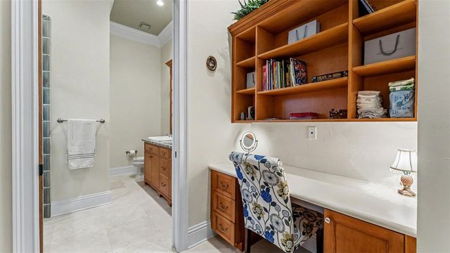 5119 LAKE IN THE WOODS BOULEVARD, Lakeland, FL 33813