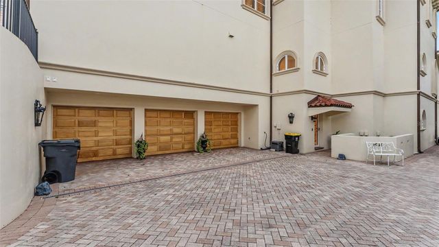 5119 LAKE IN THE WOODS BOULEVARD, Lakeland, FL 33813