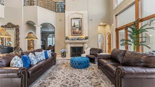 5119 LAKE IN THE WOODS BOULEVARD, Lakeland, FL 33813