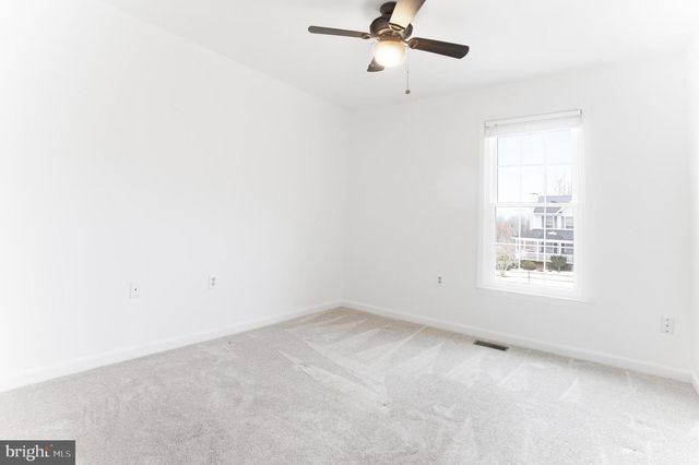 1 WALNUT POND CT, Middletown, MD 21769