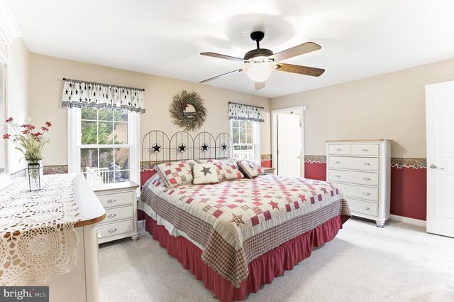 1 WALNUT POND CT, Middletown, MD 21769